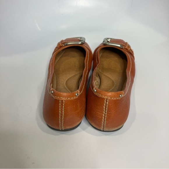 Fossil cognac leather flats shoes size 7.5 buckle Y2K - Picture 4 of 7